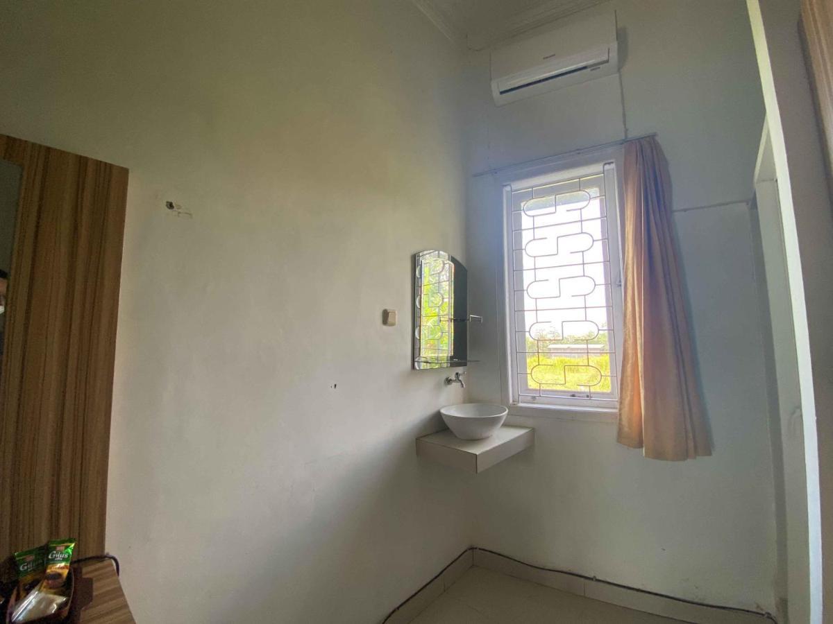 ANA INN Ambarawa RedPartner Semarang Bagian luar foto